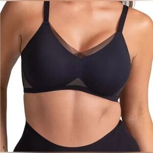 Honeylove Crossover Bra Wireless Seamless Mesh Size XL Black EUC